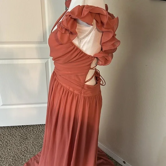 Lulu’s Large Soiree Celebration Rusty Rose Ruffled Lace-Up Maxi Dress - Picture 3 of 11